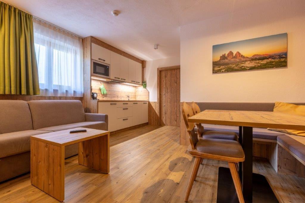 Apartment Edelweiss Sexten Екстер'єр фото